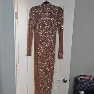 Elegant Brown Long Sleeve Dress
